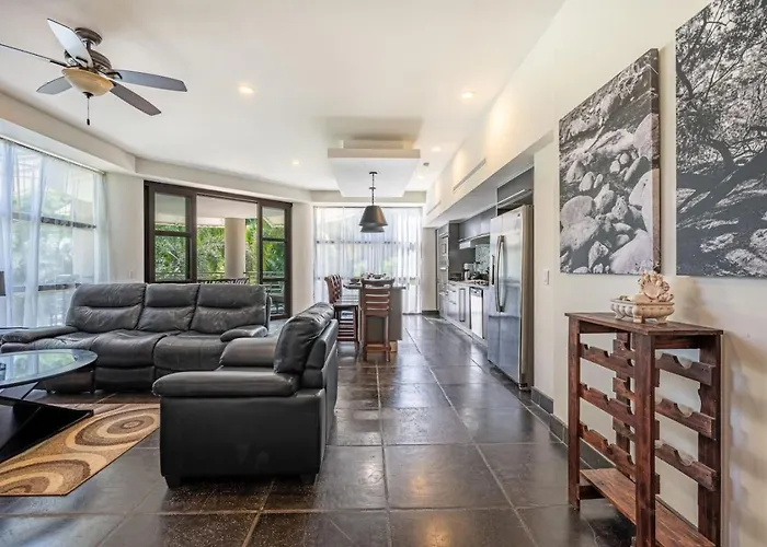 Spacious La Perla With Terrace And Views Tamarindo