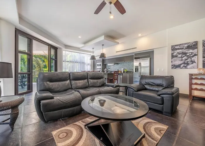 Spacious La Perla With Terrace And Views Tamarindo